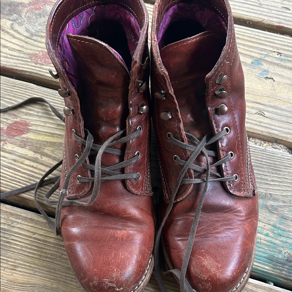 Wolverine oxblood leather 1,000 mile Liberty collab boots 8.5
